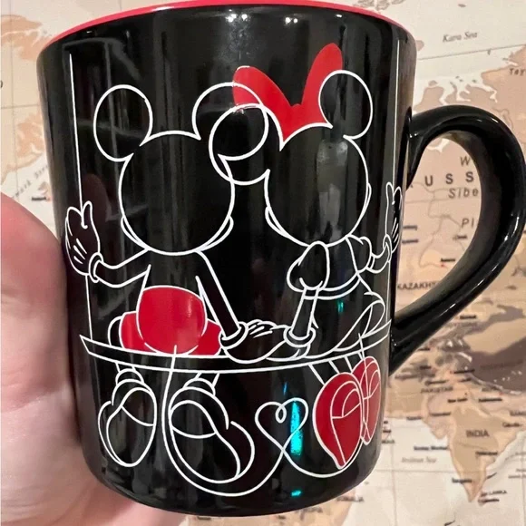 Disney Mickey & Minnie Mouse Valentine’s Day Love Swing Black & White Mug Set - Picture 5 of 12